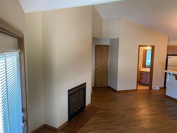 4th image of 1505 Park De Ville Pl