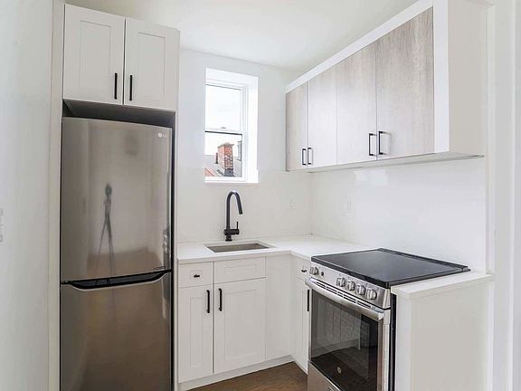 2nd image of 281 E 32nd St #2A
