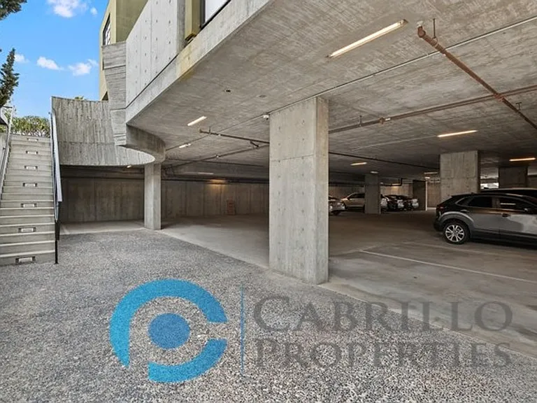 Centre Street Lofts — Photo 6