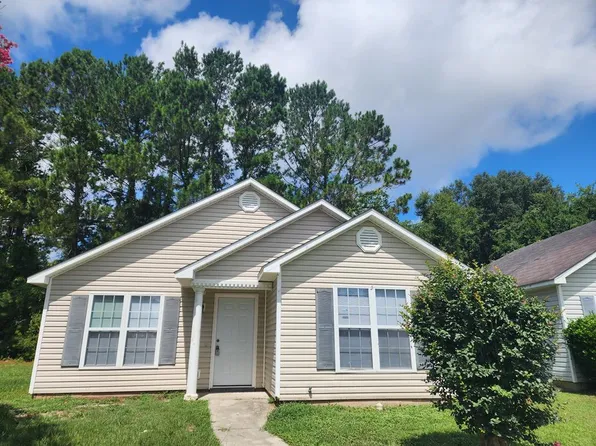 1663 Fresno St, Valdosta, GA 31602