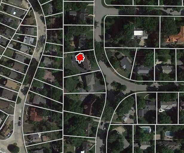 1st image of 49 Lake Forest Dr