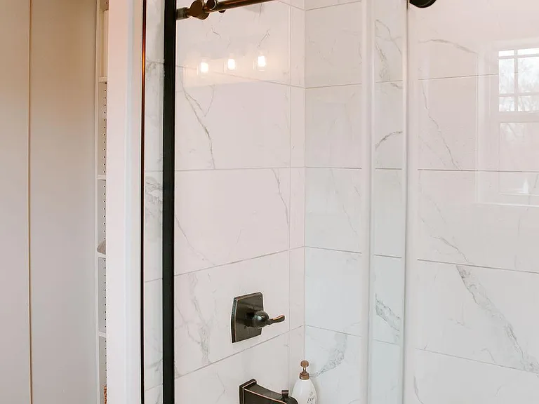973 Allen Dr — Photo 29