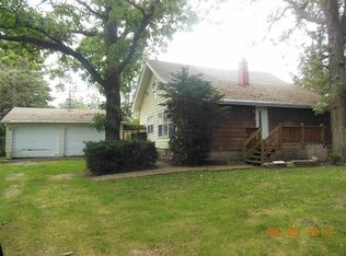 5744 E Creek Rd, Beloit, WI 53511