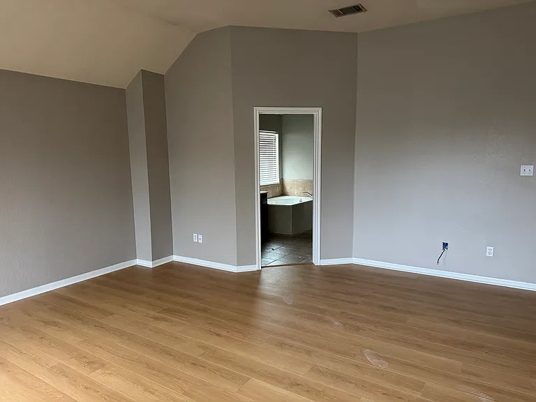 17801 Kilkenny Dr — Photo 8
