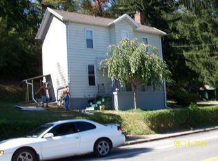 87 McGovern Blvd, Crescent, PA 15046