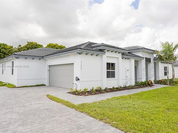 3rd image of 21270 SW 127th Ave