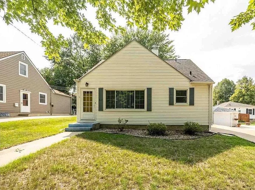 1705 S Wayland Ave, Sioux Falls, SD 57105 Zillow