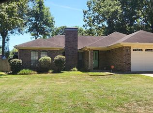 109 Red Wing Rd, Jacksonville, AR 72076