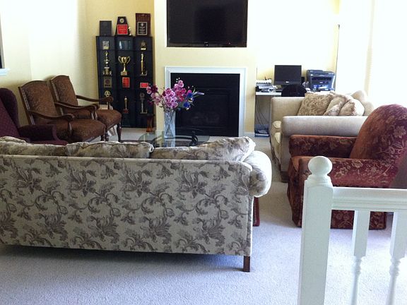 4th image of 3552 Oakshire Way SE