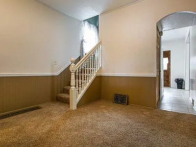 1789 University Ave — Photo 3