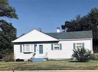 2001 Pontoon Rd, Granite City, IL 62040