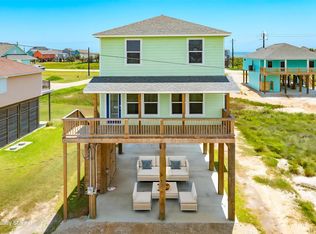 4726 Palm St, Freeport, TX 77541
