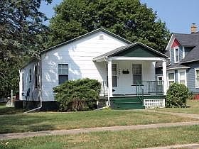 1st image of 586 Hawkinson Ave
