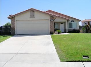 2097 W Fairvuew Dr, Rialto, CA 92377
