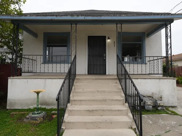 457 W Sepulveda St, San Pedro, CA 90731