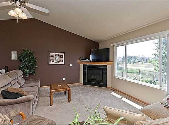 3rd image of 2270 SE Leeann Dr