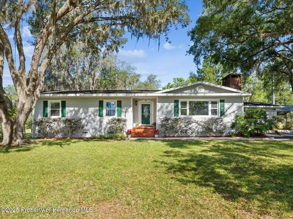 196 Lark Ave, Brooksville, FL 34601