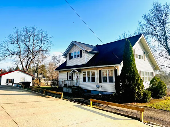 522 Wooster Rd, Mount Vernon, OH 43050