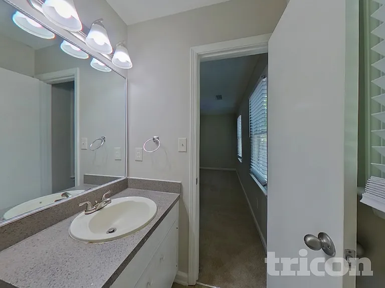 2479 Hewatt Rd — Photo 8