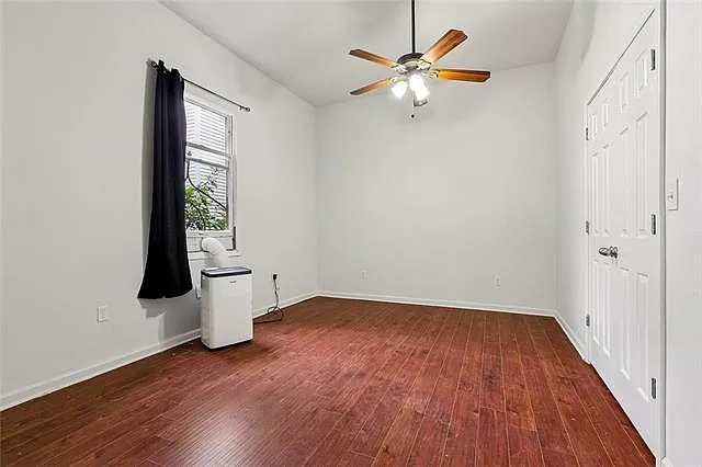 4609 Annunciation St — Photo 3