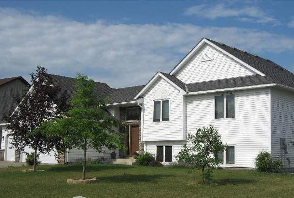 Welcome to 103 Hazelwood Avenue!