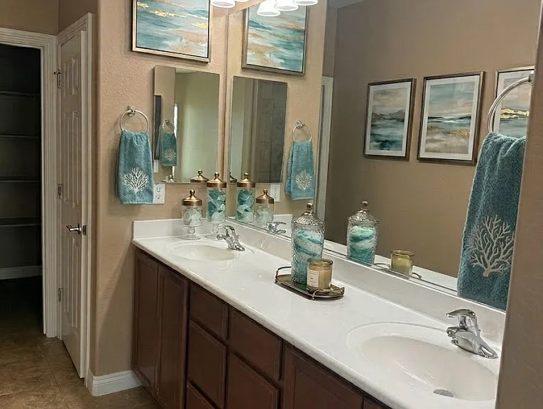 primary bath with double sinks