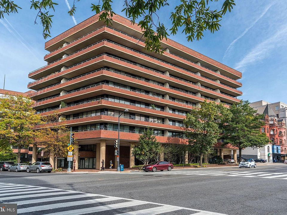 1st image of 2555 Pennsylvania Ave NW APT 619