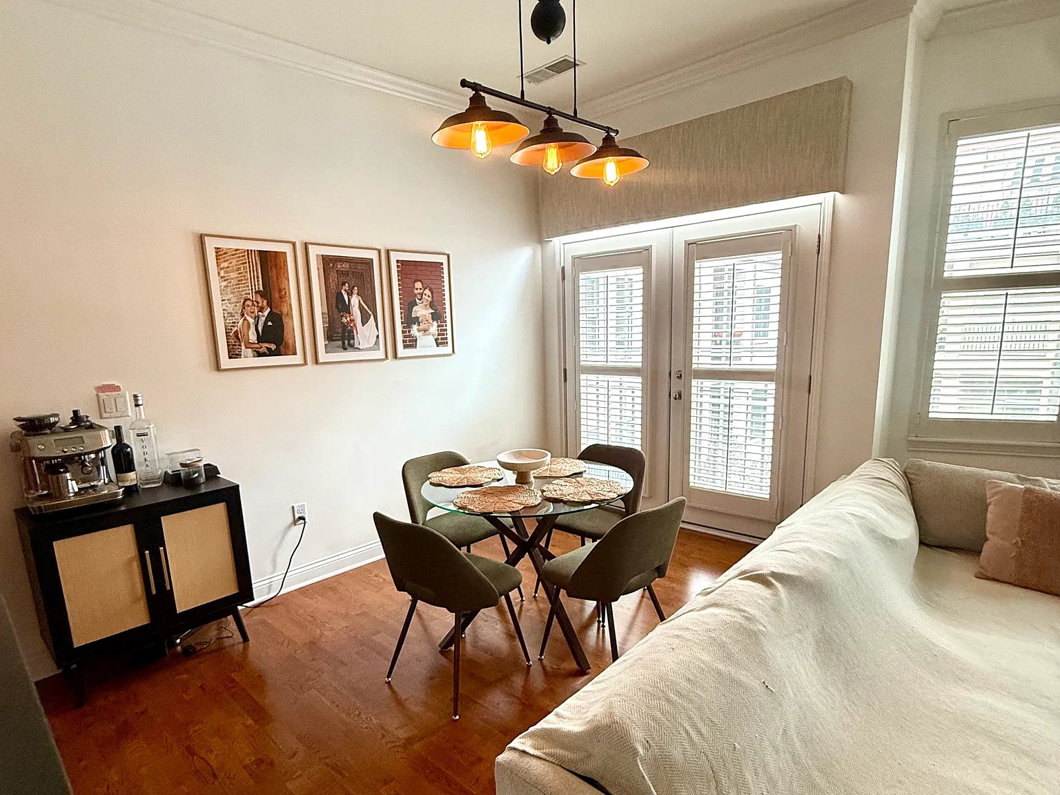 2 bed, 1660 sqft, $3,200 — Photo 2