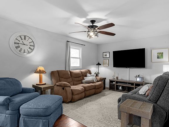 5th image of 5326 S Baxter Ln