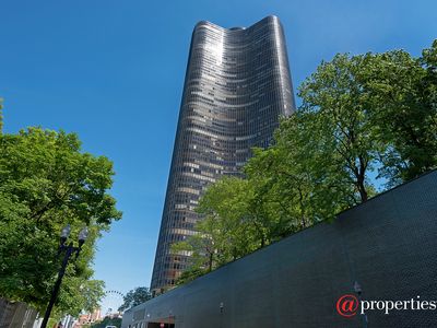505 N Lake Shore Dr APT 704, Chicago, IL, 60611
