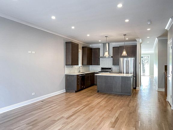 5th image of 3343 N Kenmore Ave #K1r