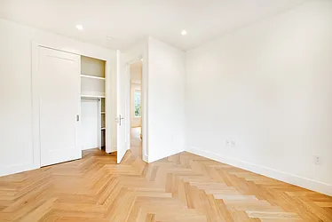 Rented by Akelius Real Estate Management