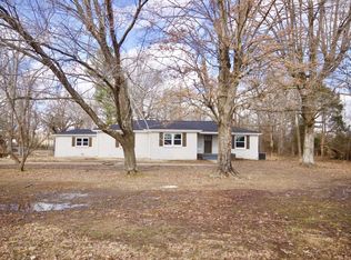 1561 Woodlawn Rd, Clarksville, TN 37042