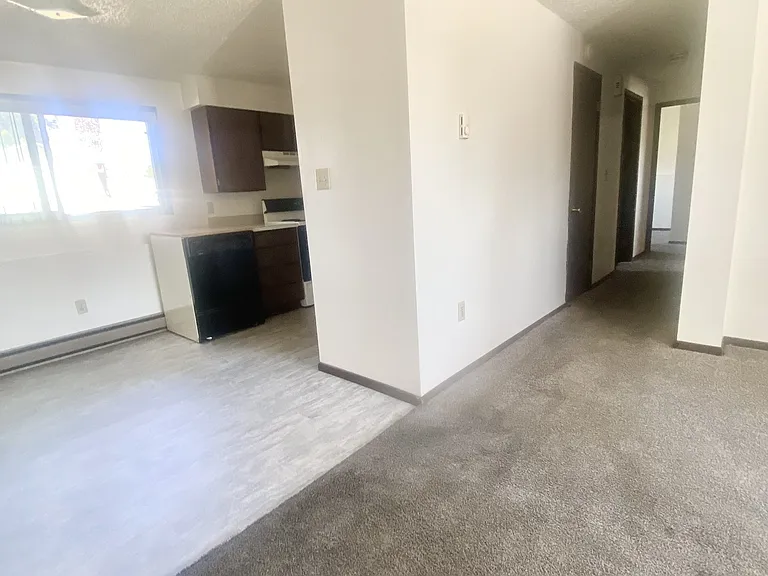 1624 2nd St — Photo 3