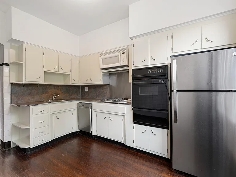 8210 2nd Ave #1 — Photo 9