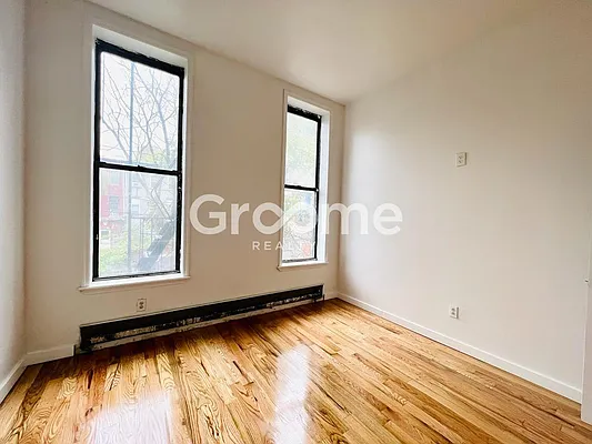 Rented by GROOME REALTY LLC | media 19