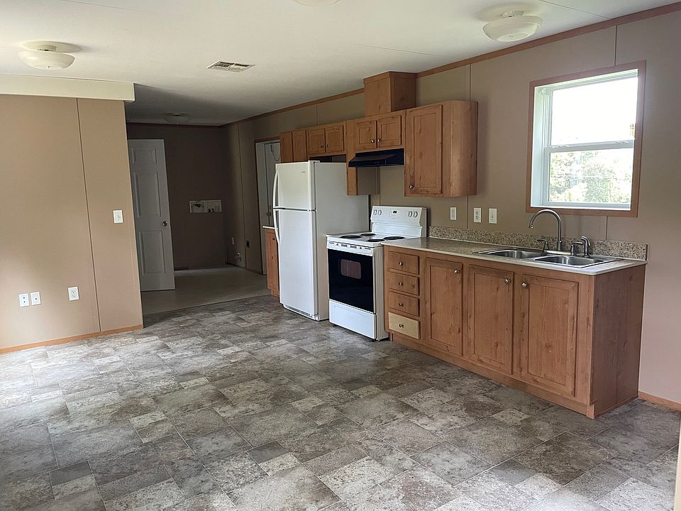 2736 Palmyra Rd, Palmyra, TN 37142 Zillow