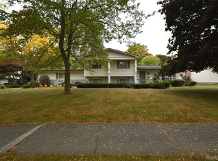 210 Frank Rd, Frankenmuth, MI 48734