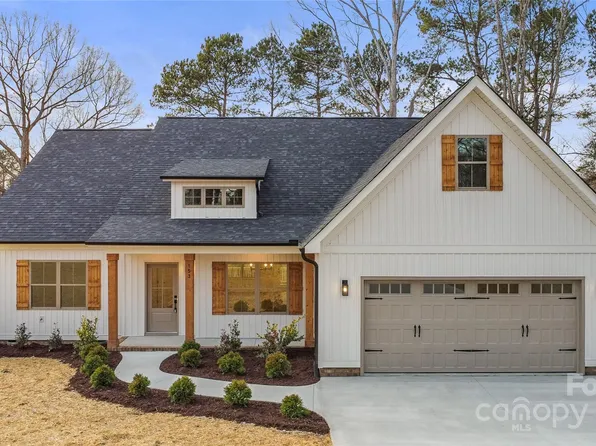 153 Kennel Rd, Stanfield, NC 28163