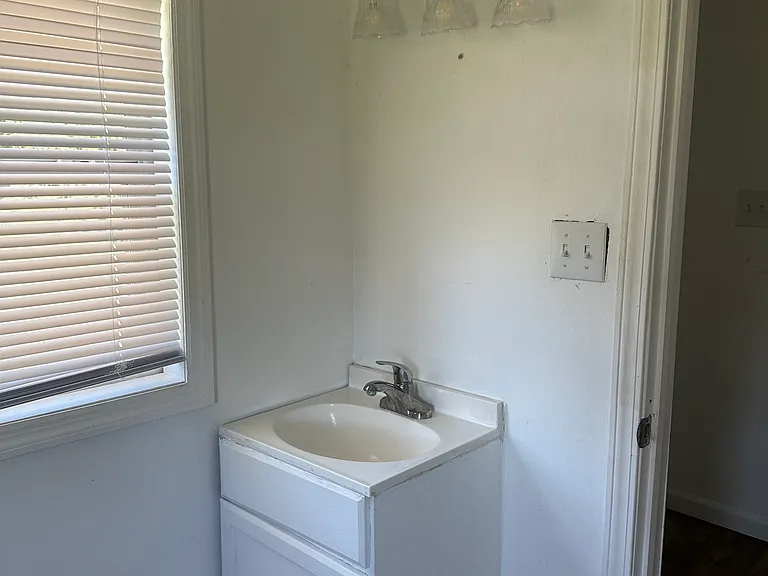 603 Aldhouse Ave — Photo 6