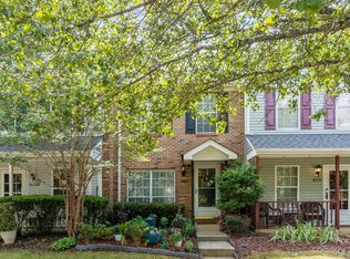 8277 Golf Ridge Dr, Charlotte, NC 28277