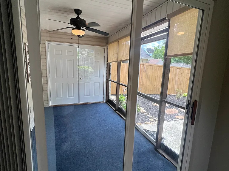 219 Woodruff Park Ln — Photo 7