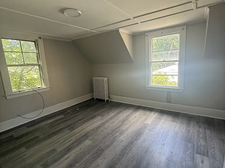 40 Pleasant St — Photo 5