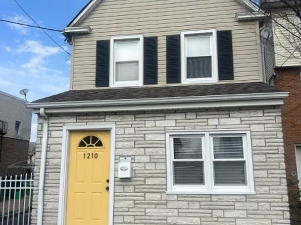 1210 Roselle St, Linden, NJ 07036