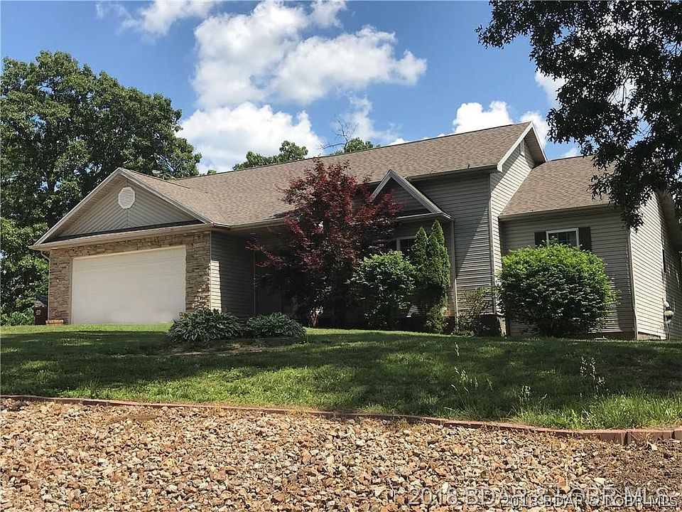 1st image of 686 Grandview Ln W