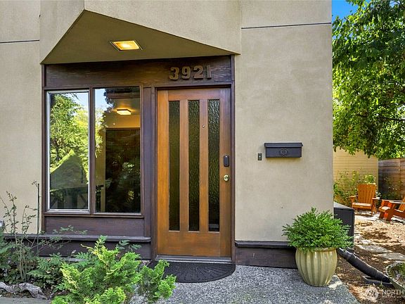 2nd image of 3921 S Angeline Street