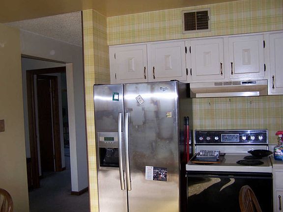 4th image of 1422 Carol Ct APT 2B
