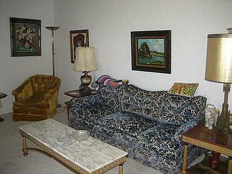 1st image of 37 Westbury Cir