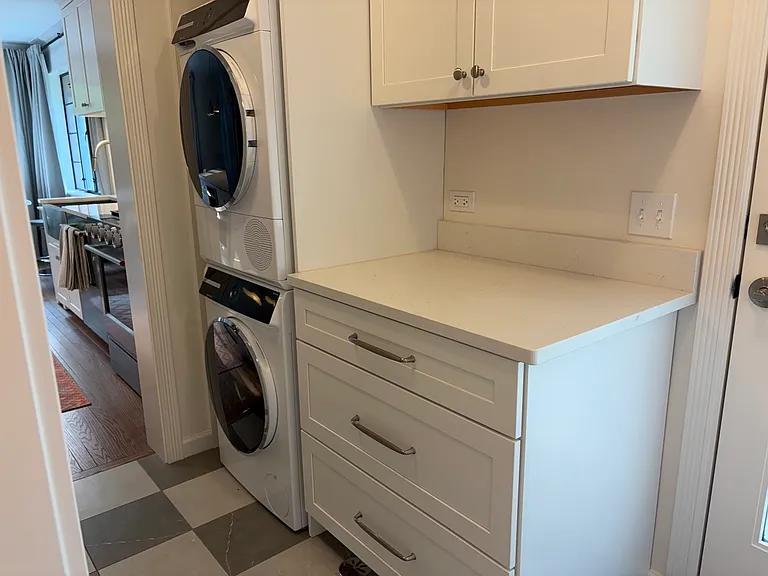 310 Linden Ave — Photo 4