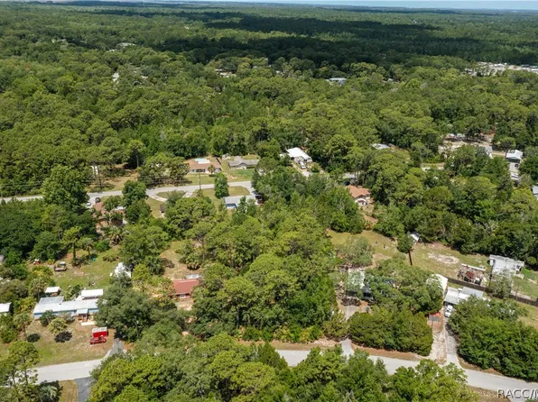 3238 S Aberdeen Ter, Homosassa, FL 34448